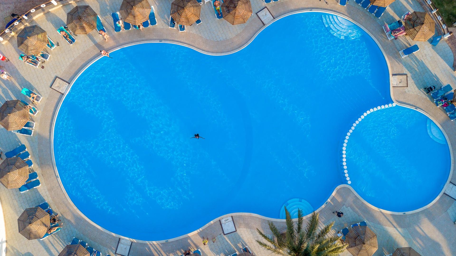 ارخص شركة لحجز فندق علاء الدين بيتش ريزورت الغردقة - بالانتقالات 2022 | Aladdin Beach Resort